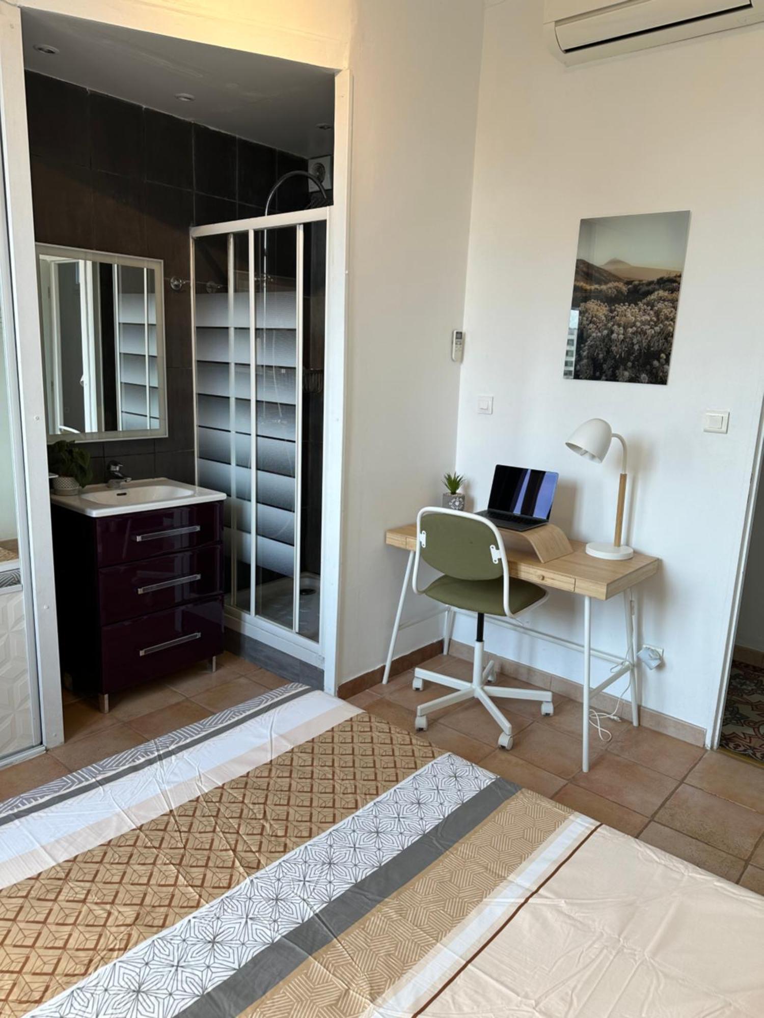 Appartamento Maison De A Ouest Dans Propriete Arboree *